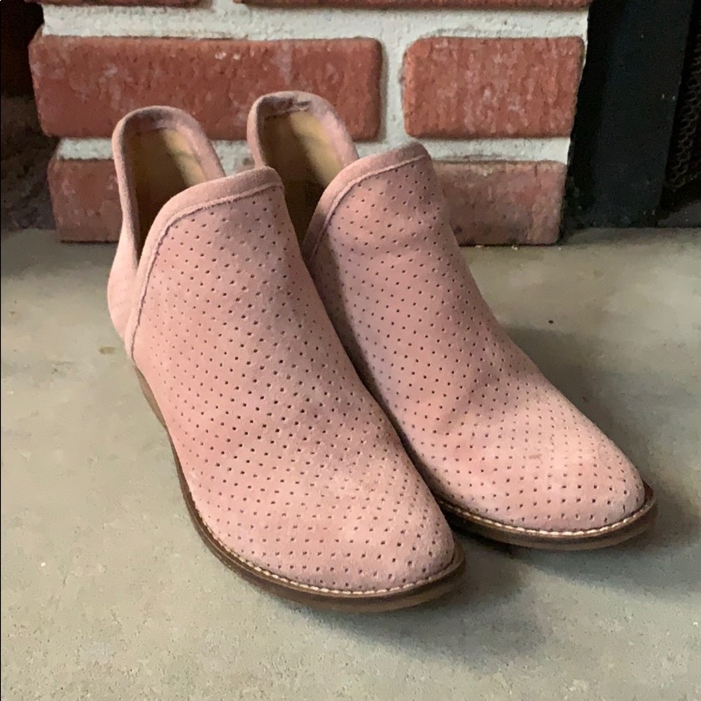 Lucky Brand pink perforated boots
